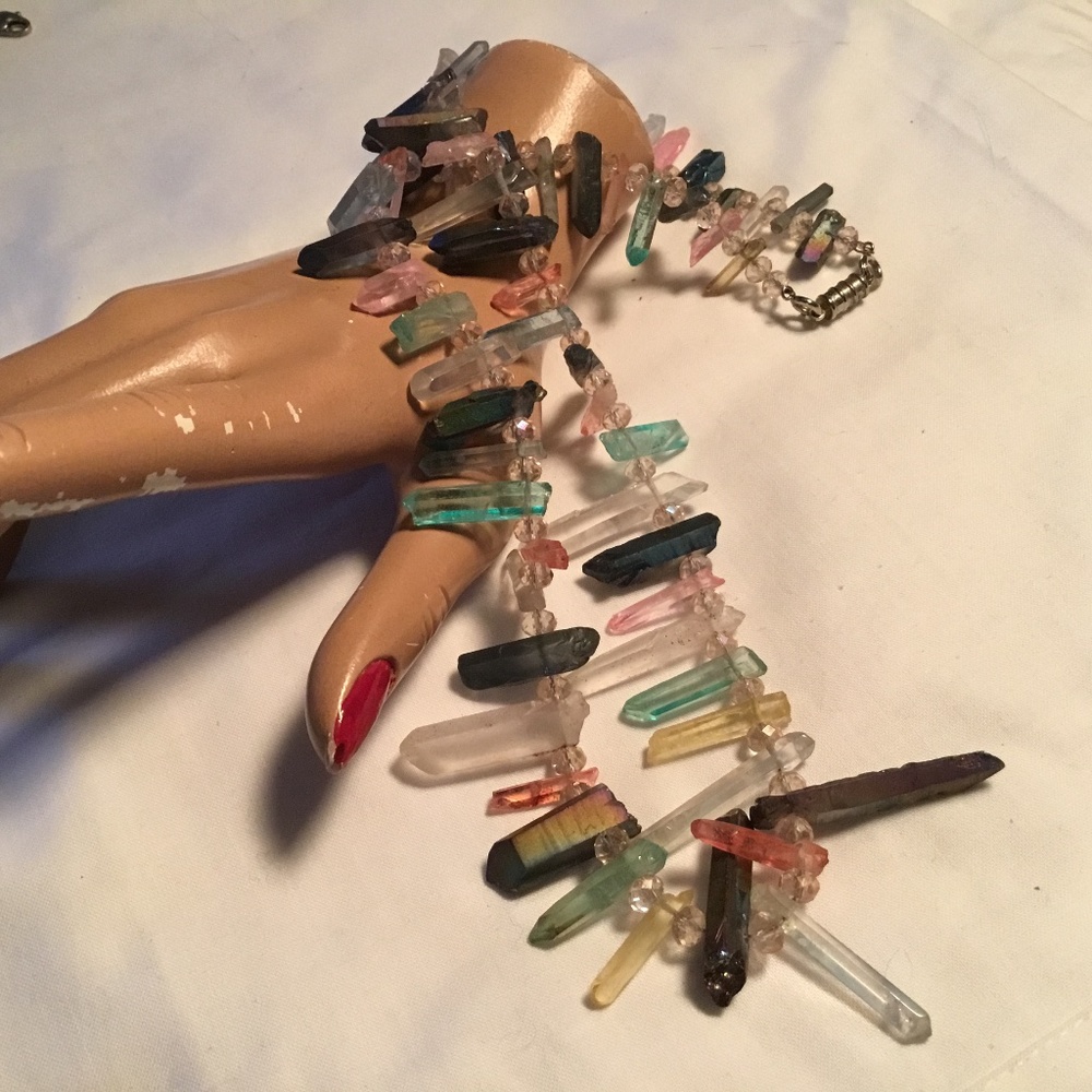 Multicolor Crystal Point Necklace - Women's Fashion Jewelry